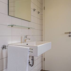 SBG 03 322935 4 3 323019